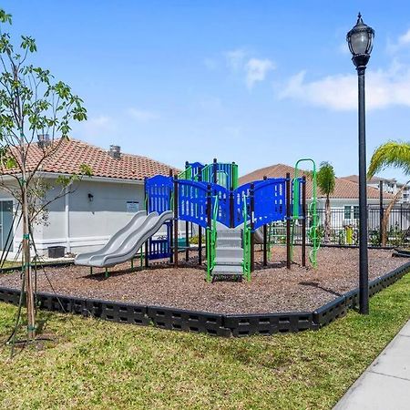 Elegant 2 Bed/2 Bath Apartment In Melbourne Fl Екстериор снимка