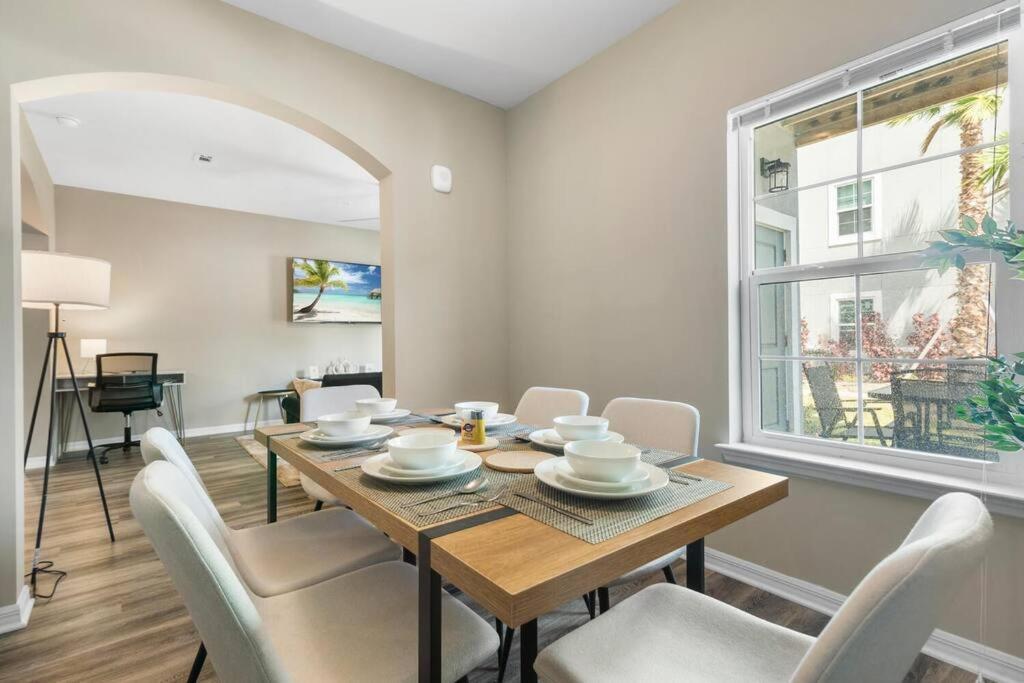 Elegant 2 Bed/2 Bath Apartment In Melbourne Fl Екстериор снимка